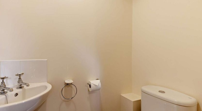 Photo of 1 Bed in Weston on Avon