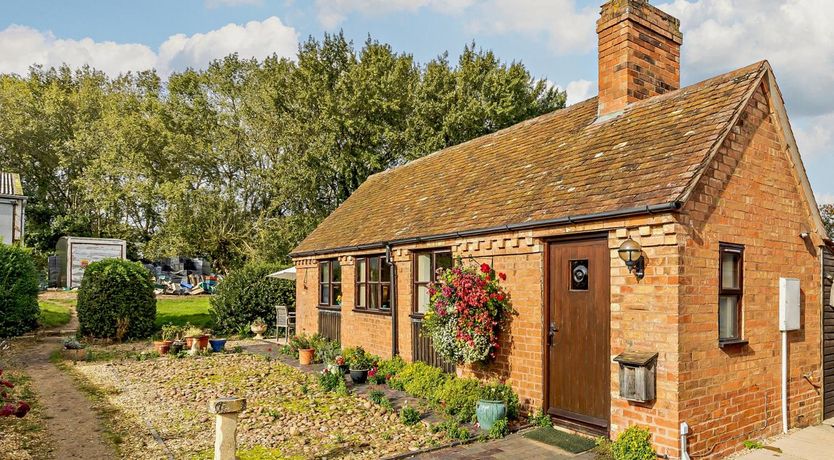 Photo of 1 Bed in Stratford -upon- Avon