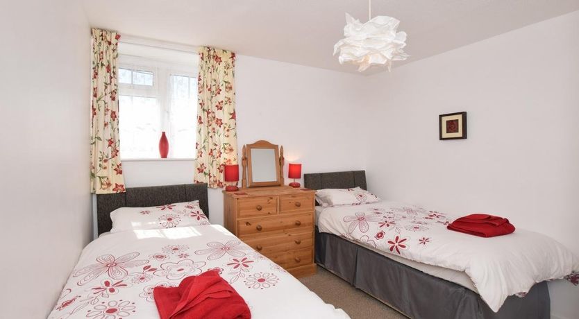 Photo of 3 Bed in Westward Ho