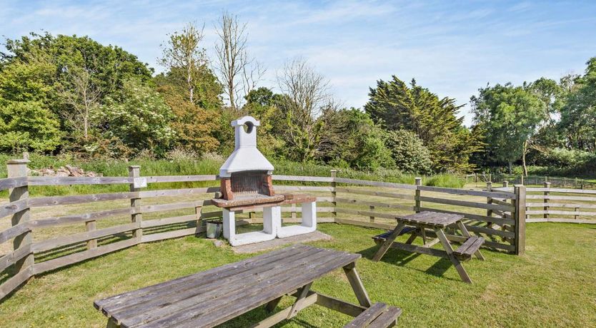 Photo of 3 Bed in Westward Ho