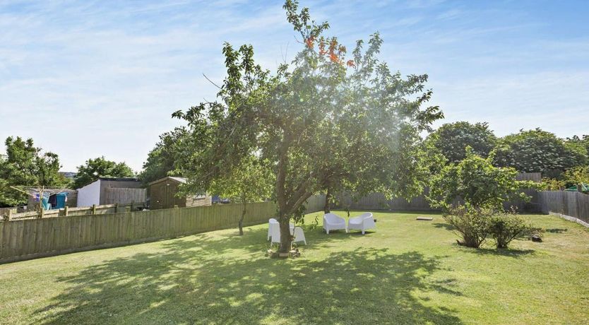 Photo of 3 Bed in Westward Ho