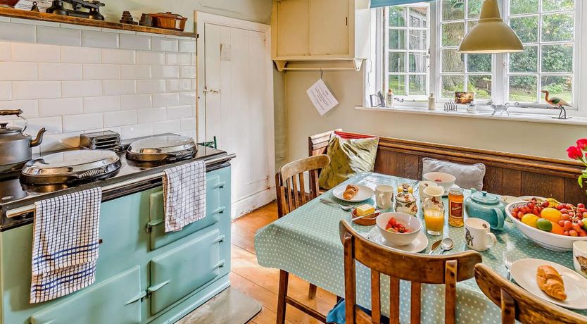 Photo of 4 Bed in Icklesham