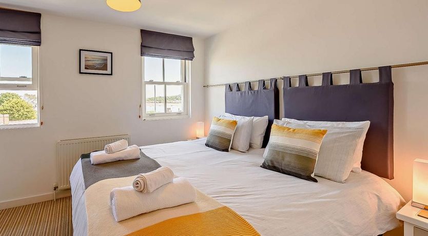 Photo of 3 Bed in Appledore