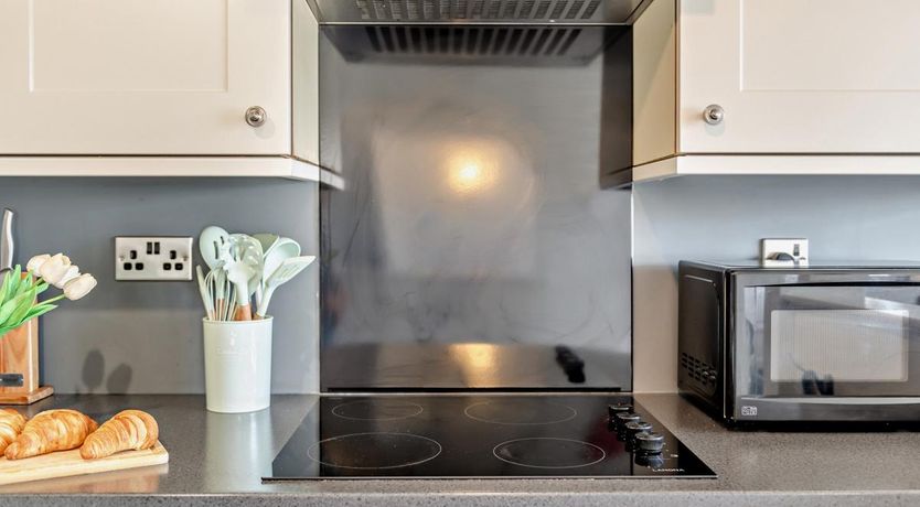 Photo of 2 Bed in Westward Ho