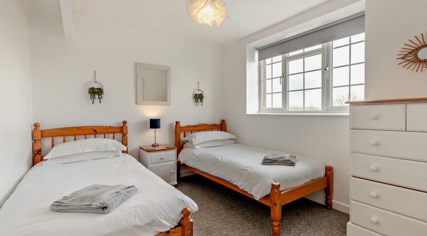 Photo of 2 Bed in Westward Ho