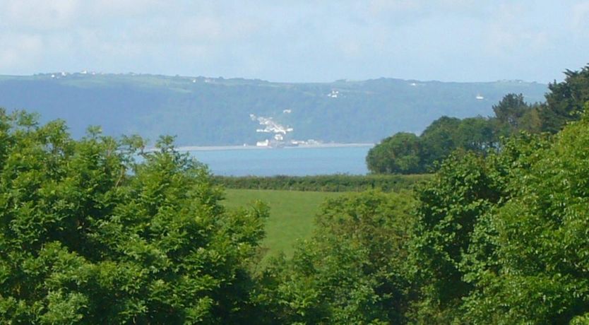 Photo of 2 Bed in Westward Ho