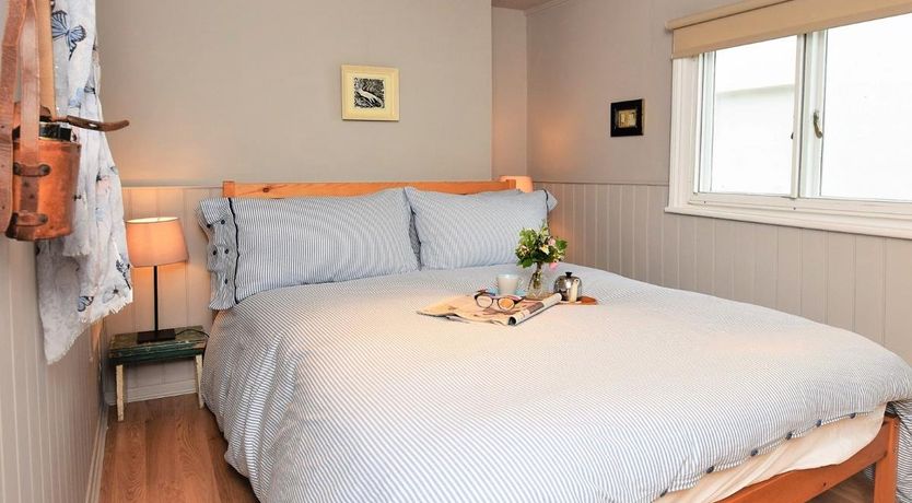 Photo of 1 Bed in Hastings