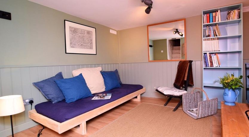 Photo of 1 Bed in Hastings