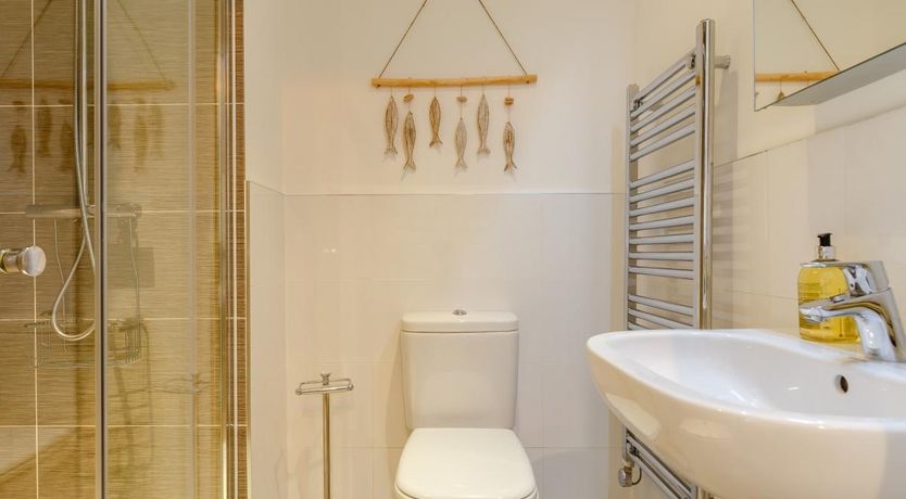 Photo of 3 Bed in Northam