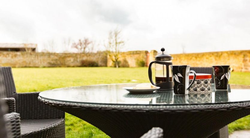 Photo of 2 Bed in Claydon