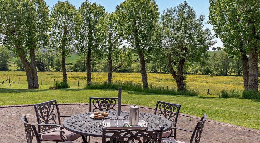 Photo of 3 Bed in Bells Yew Green