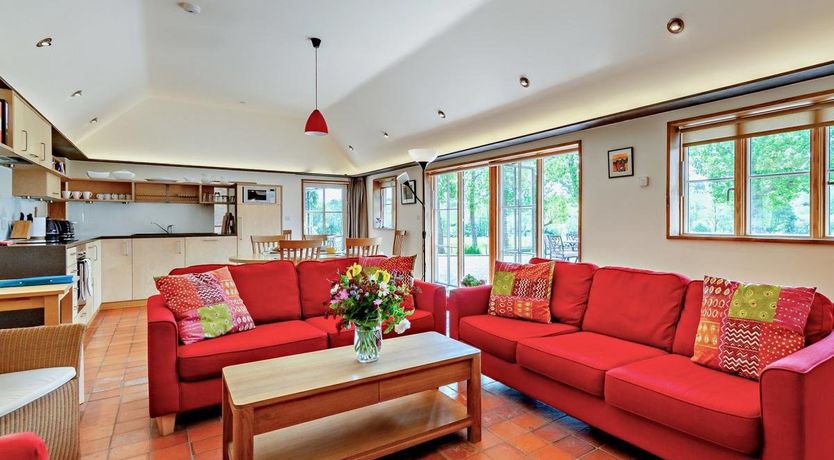 Photo of in Frant (BT098)