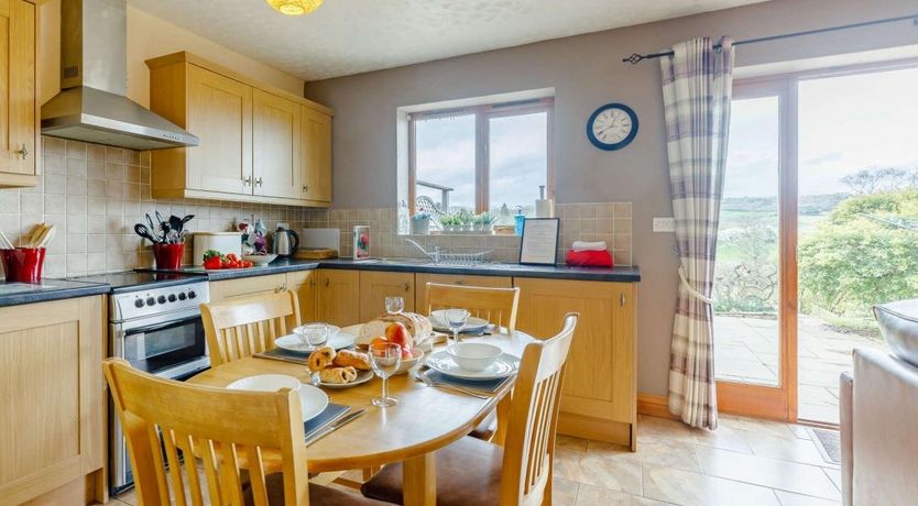 Photo of 2 Bed in Clifton-on-Teme