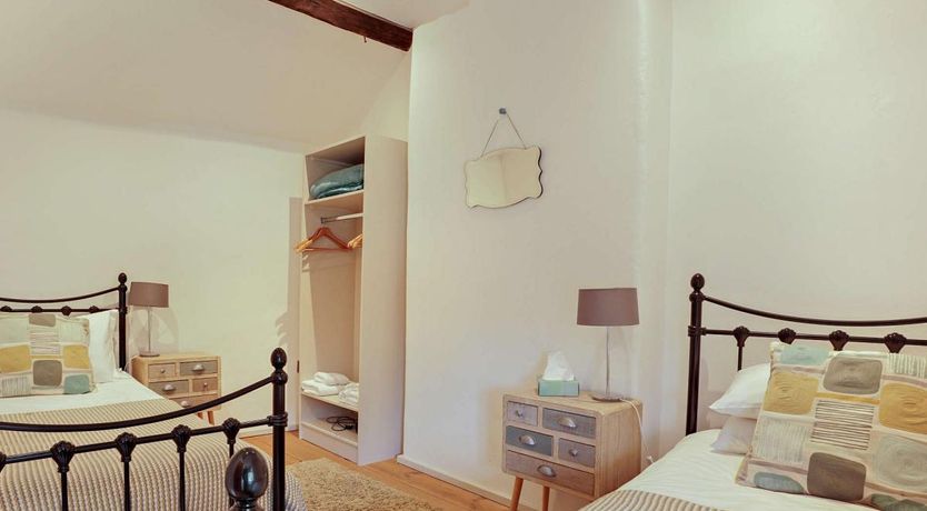 Photo of 2 Bed in Bloxham