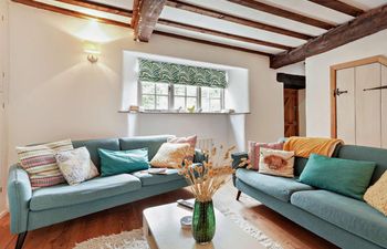2 Bed in Banbury Holiday Cottage