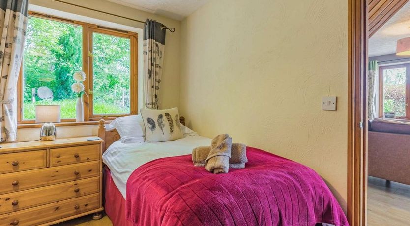 Photo of 3 Bed in Clifton-on-Teme