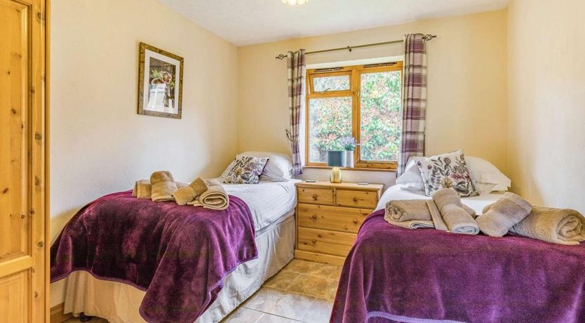 Photo of 2 Bed in Clifton-on-Teme