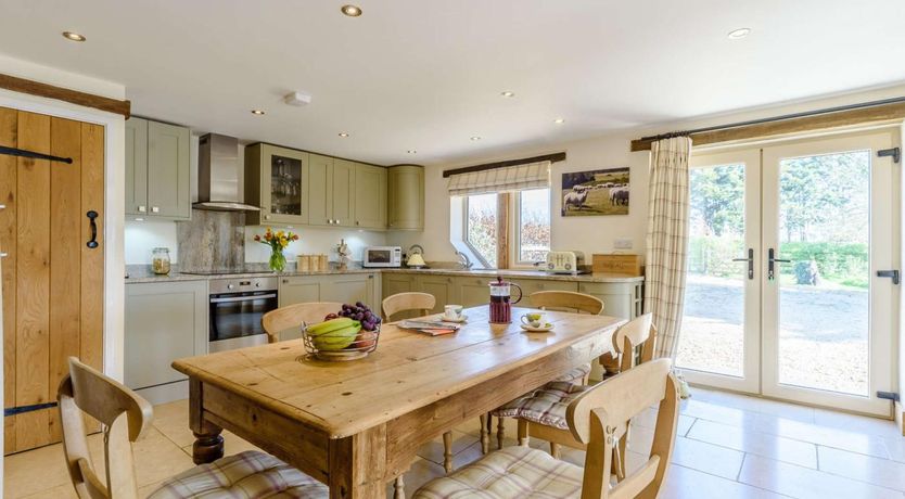 Photo of 2 Bed in Thame