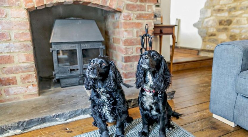 Photo of 2 Bed in Barton-on-the-Heath