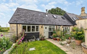 Photo of Cottage in Warwickshire