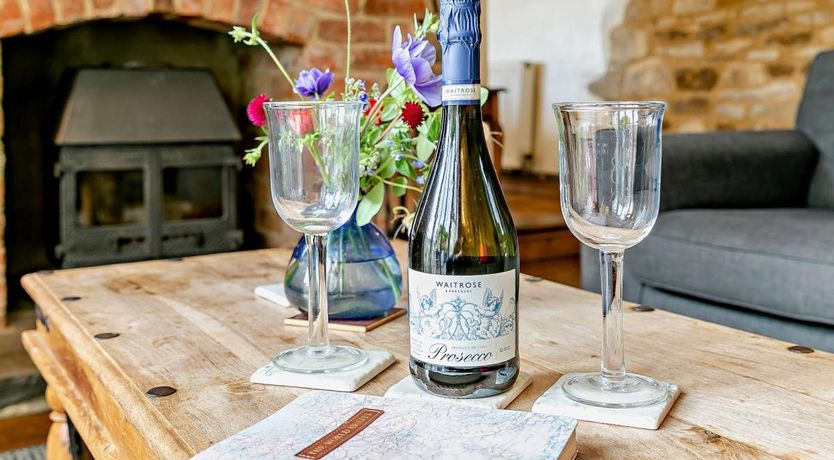 Photo of 2 Bed in Barton-on-the-Heath