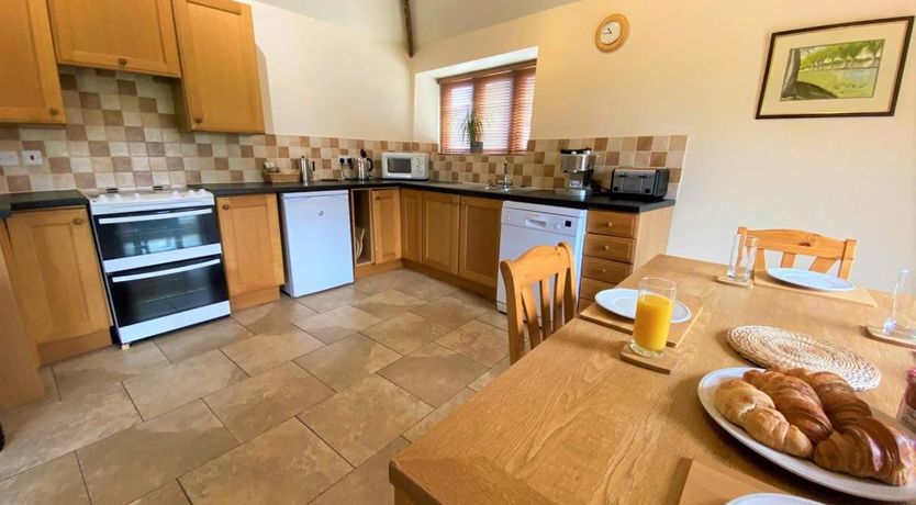 Photo of 2 Bed in Dorrington