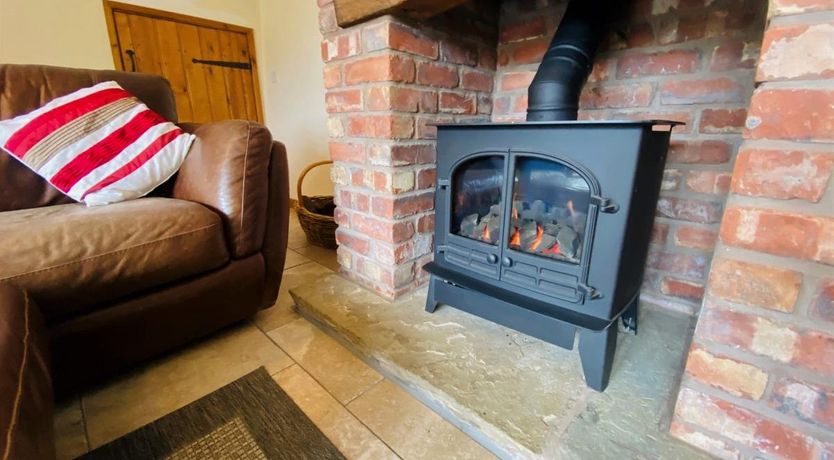 Photo of 2 Bed in Dorrington