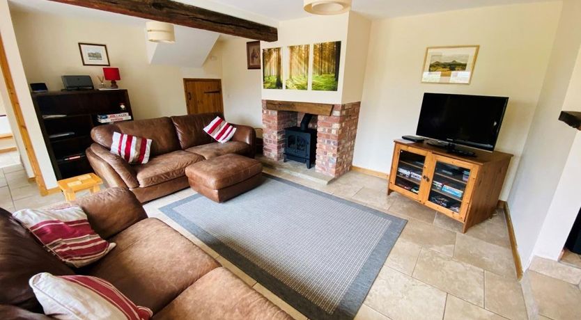 Photo of 2 Bed in Dorrington