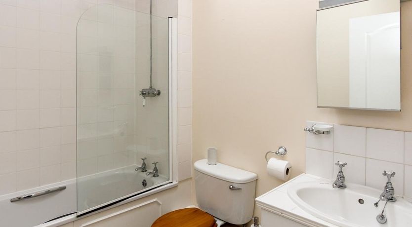 Photo of 1 Bed in Cote