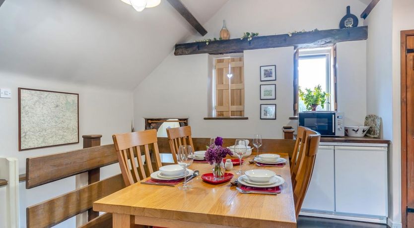 Photo of 2 Bed in Neen Sollars