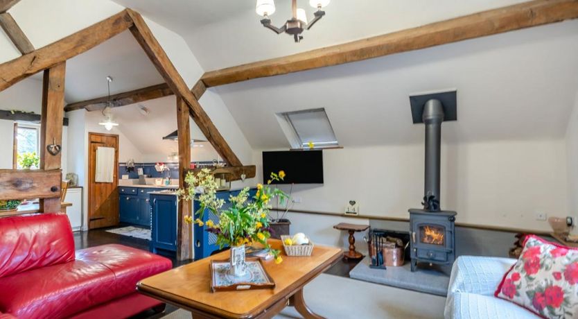 Photo of 2 Bed in Neen Sollars