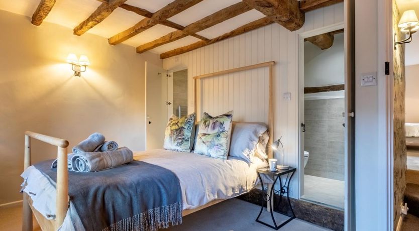 Photo of 3 Bed in Lower Swell