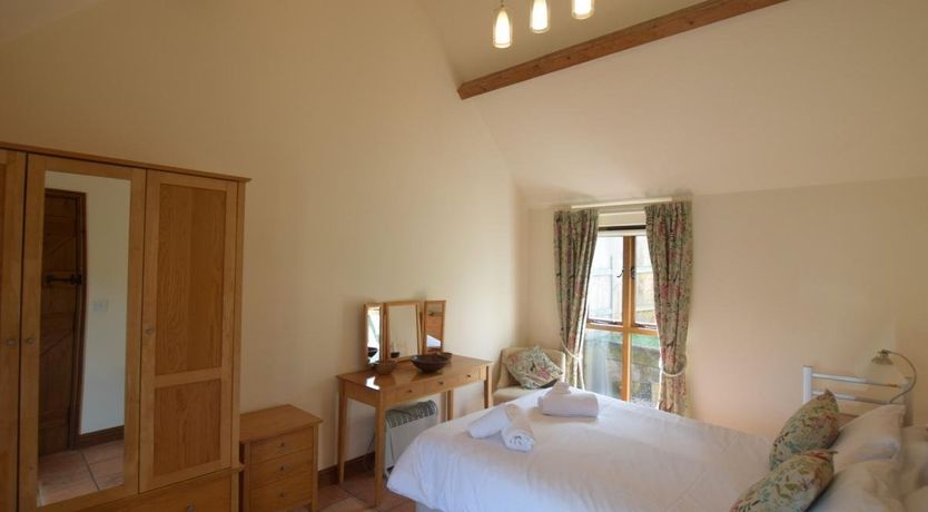 Photo of 2 Bed in Phepson