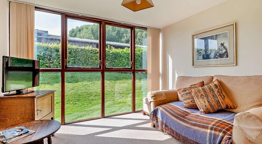 Photo of 4 Bed in Weston on Avon