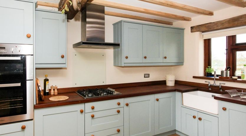 Photo of 2 Bed in Cheltenham