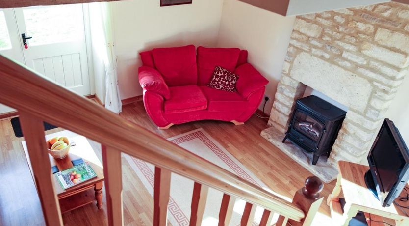 Photo of 2 Bed in Poole Keynes