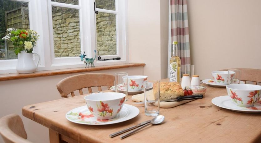 Photo of 2 Bed in Poole Keynes