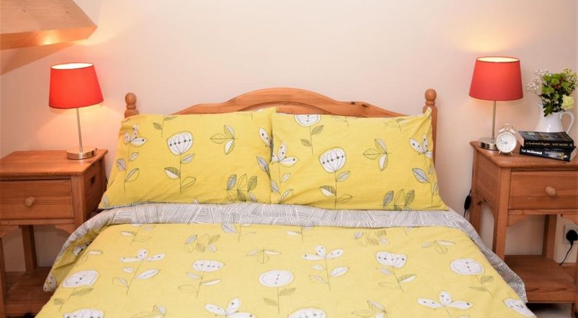 Photo of 2 Bed in Poole Keynes