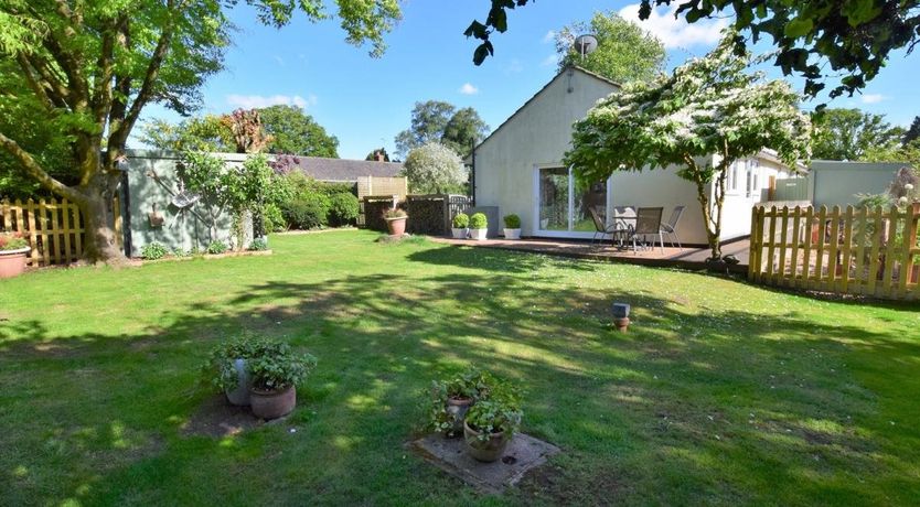 Photo of 1 Bed in Frogham
