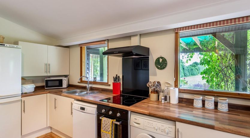 Photo of 2 Bed in Ashford