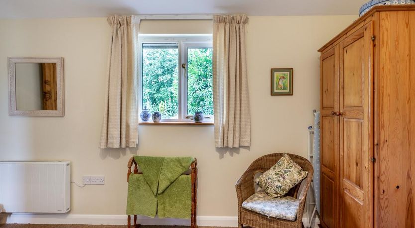 Photo of 2 Bed in Egerton