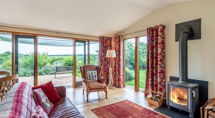 Photo of in Ashford  (49685)