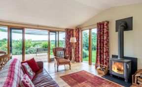 Photo of in Ashford  (49685)