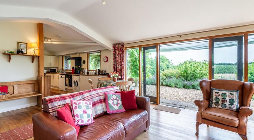 Photo of 2 Bed in Egerton