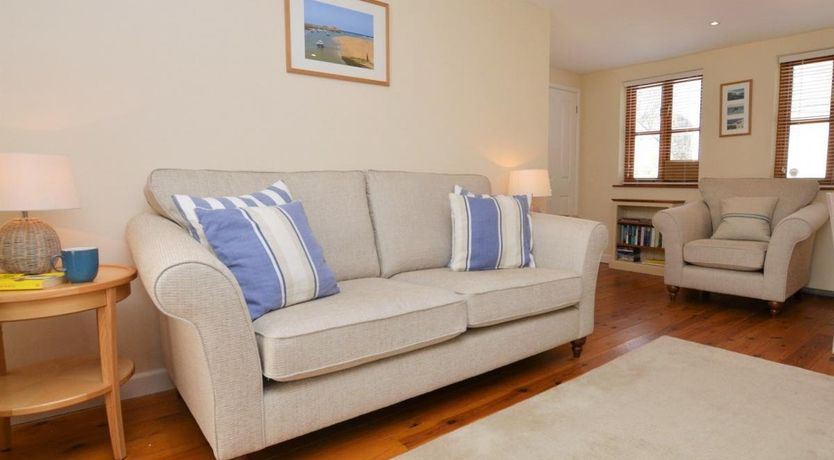 Photo of 3 Bed in Poughill