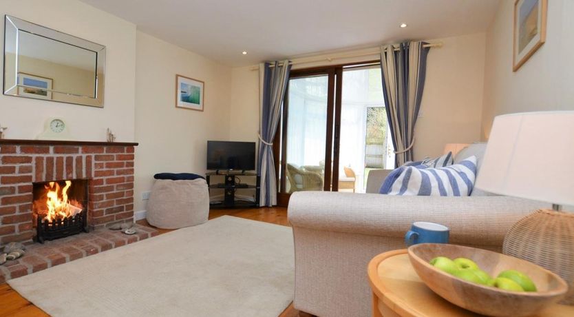 Photo of 3 Bed in Poughill