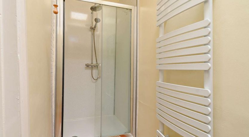 Photo of 3 Bed in St Ives