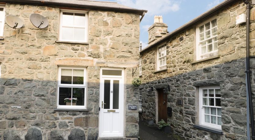 Photo of Cae Tanws Bach