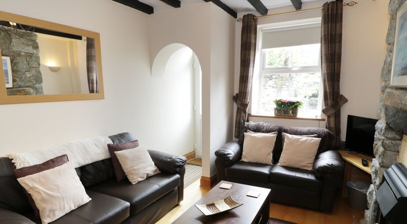 Photo of Cae Tanws Bach