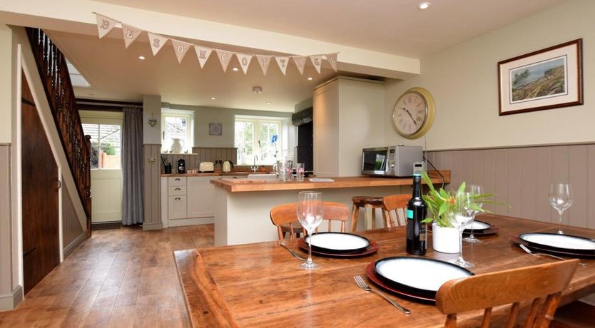 Photo of 2 Bed in Holymoorside